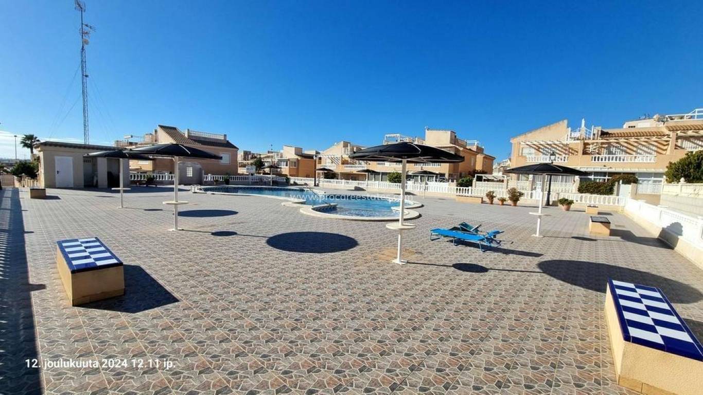 Reventa - Apartamento - Torrevieja - La Mata