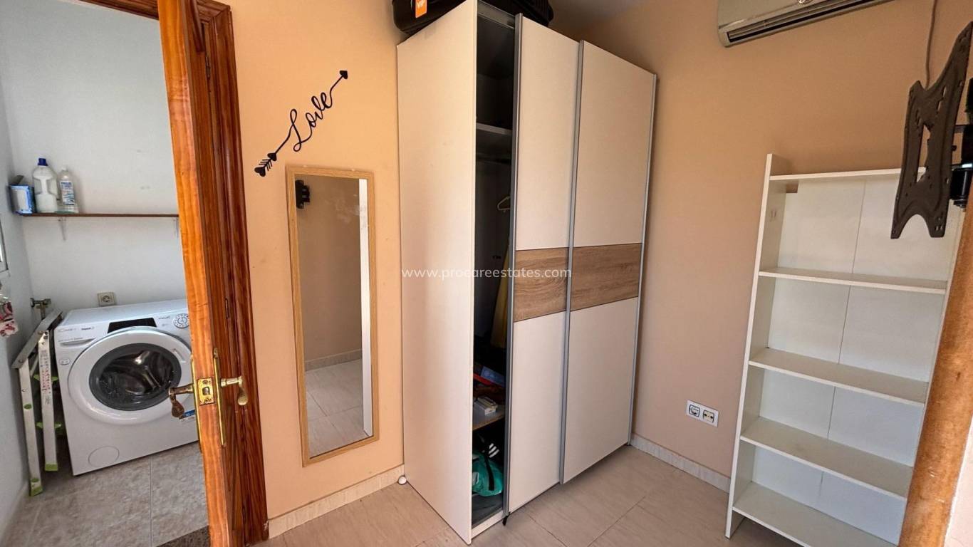 Reventa - Apartamento - Torrevieja - La Siesta - San Luis