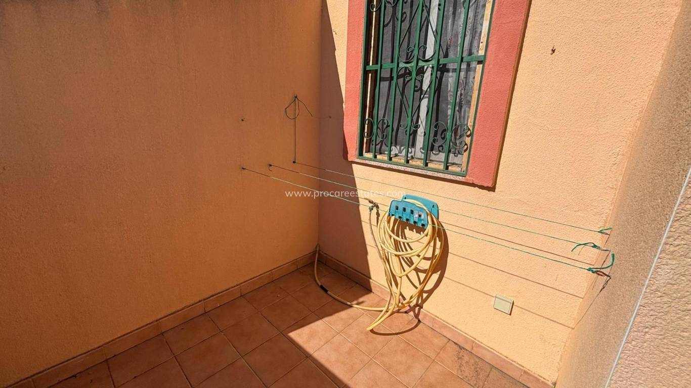 Reventa - Apartamento - Torrevieja - La Siesta - San Luis