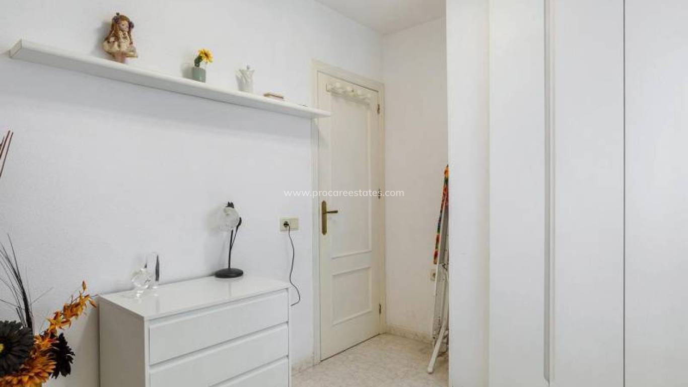 Reventa - Apartamento - Torrevieja - Los Angeles