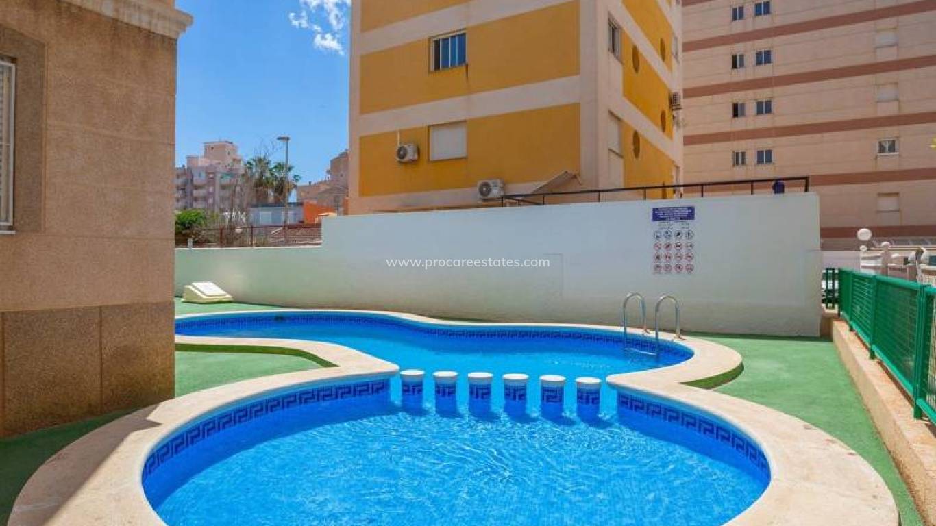 Reventa - Apartamento - Torrevieja - Los Angeles