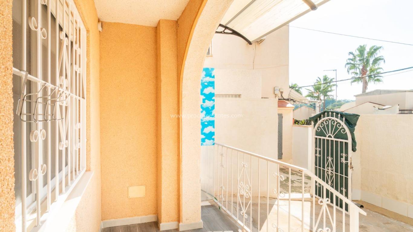 Reventa - Apartamento - Torrevieja - Los Balcones