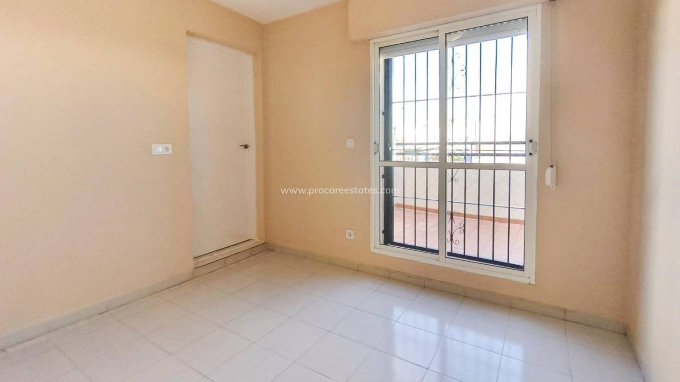 Reventa - Apartamento - Torrevieja - Los Balcones