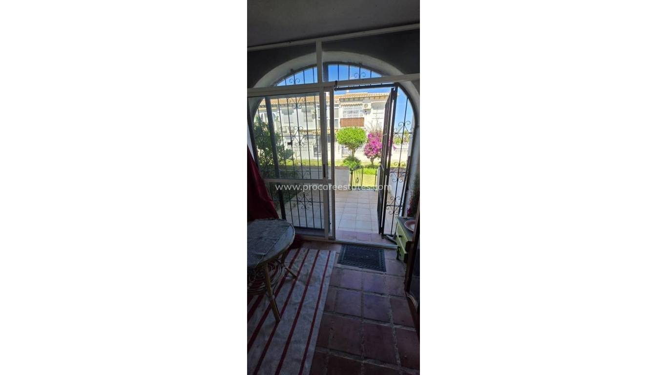 Reventa - Apartamento - Torrevieja - Los Balcones