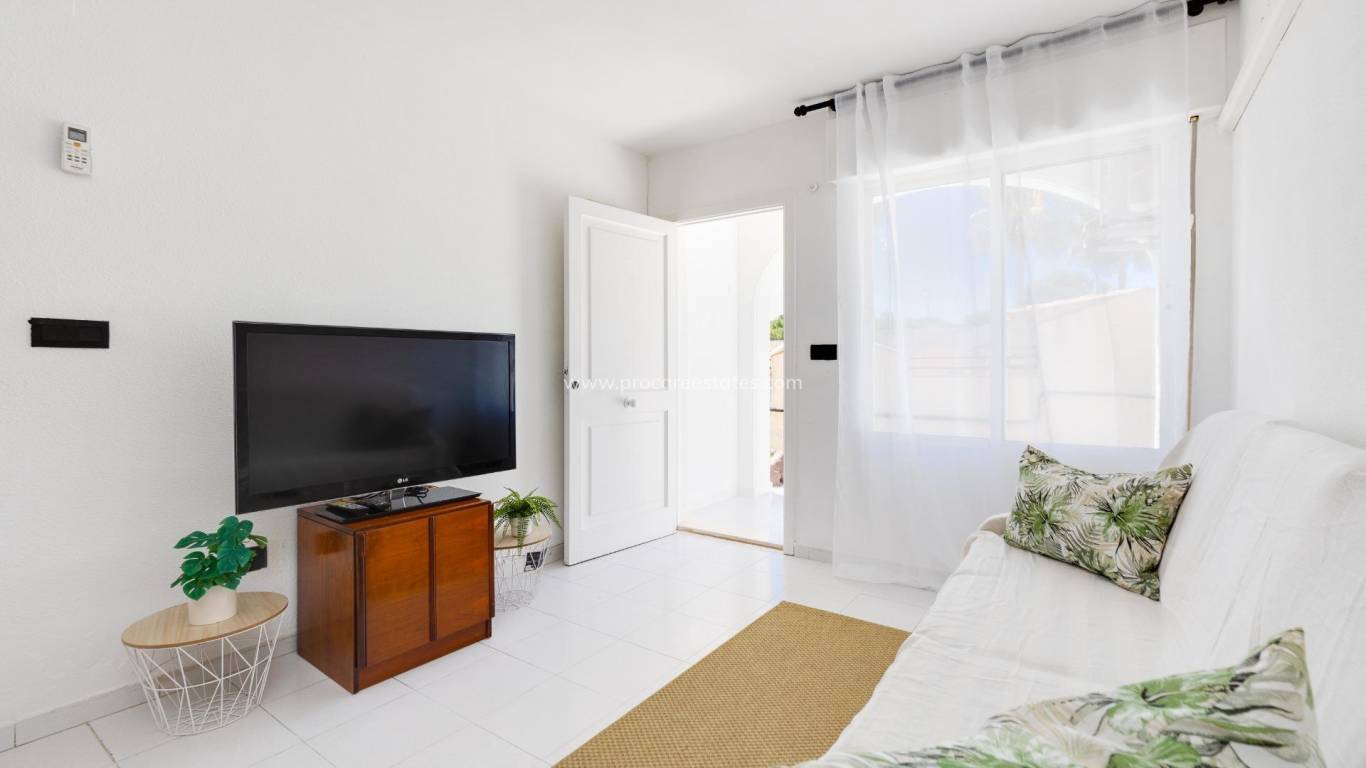Reventa - Apartamento - Torrevieja - Los Balcones