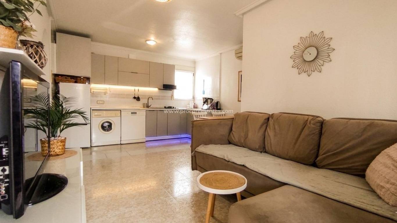 Reventa - Apartamento - Torrevieja - Los Balcones