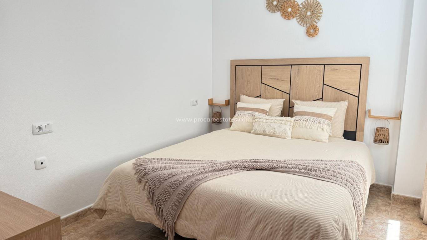 Reventa - Apartamento - Torrevieja - Los Europeos