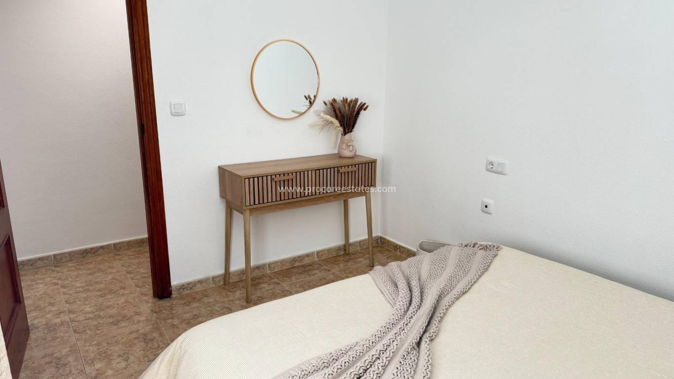 Reventa - Apartamento - Torrevieja - Los Europeos
