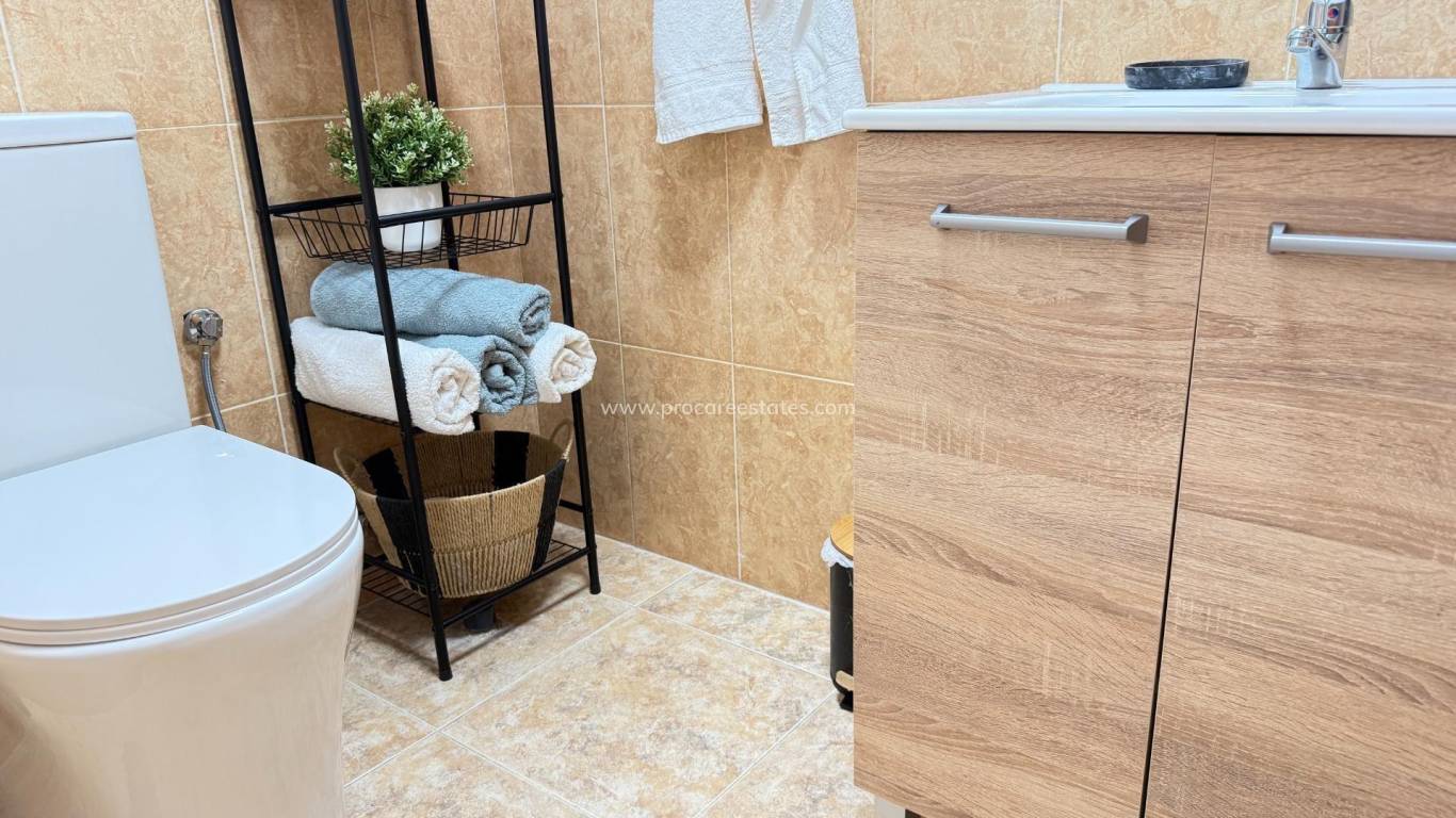 Reventa - Apartamento - Torrevieja - Los Europeos