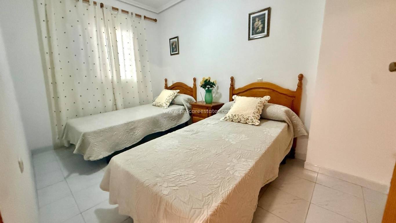 Reventa - Apartamento - Torrevieja - Los Europeos