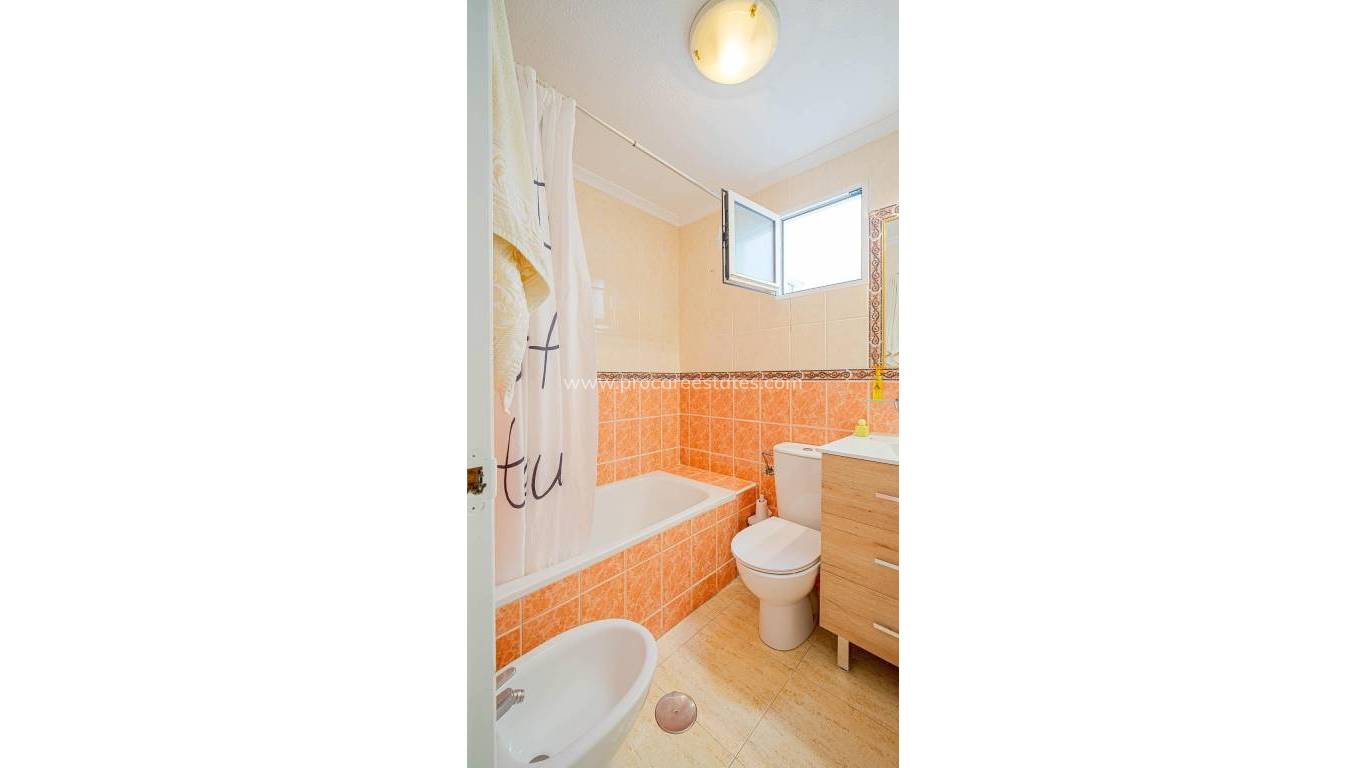 Reventa - Apartamento - Torrevieja - Parque de las Naciones