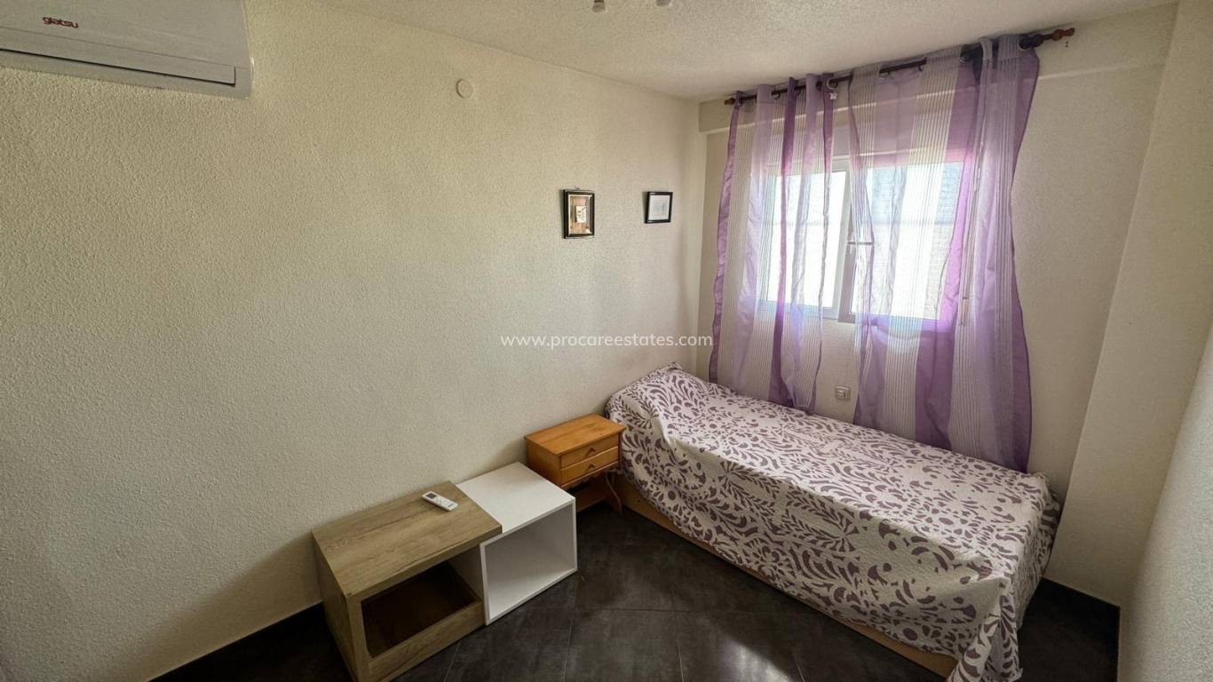 Reventa - Apartamento - Torrevieja - Playa Del Cura