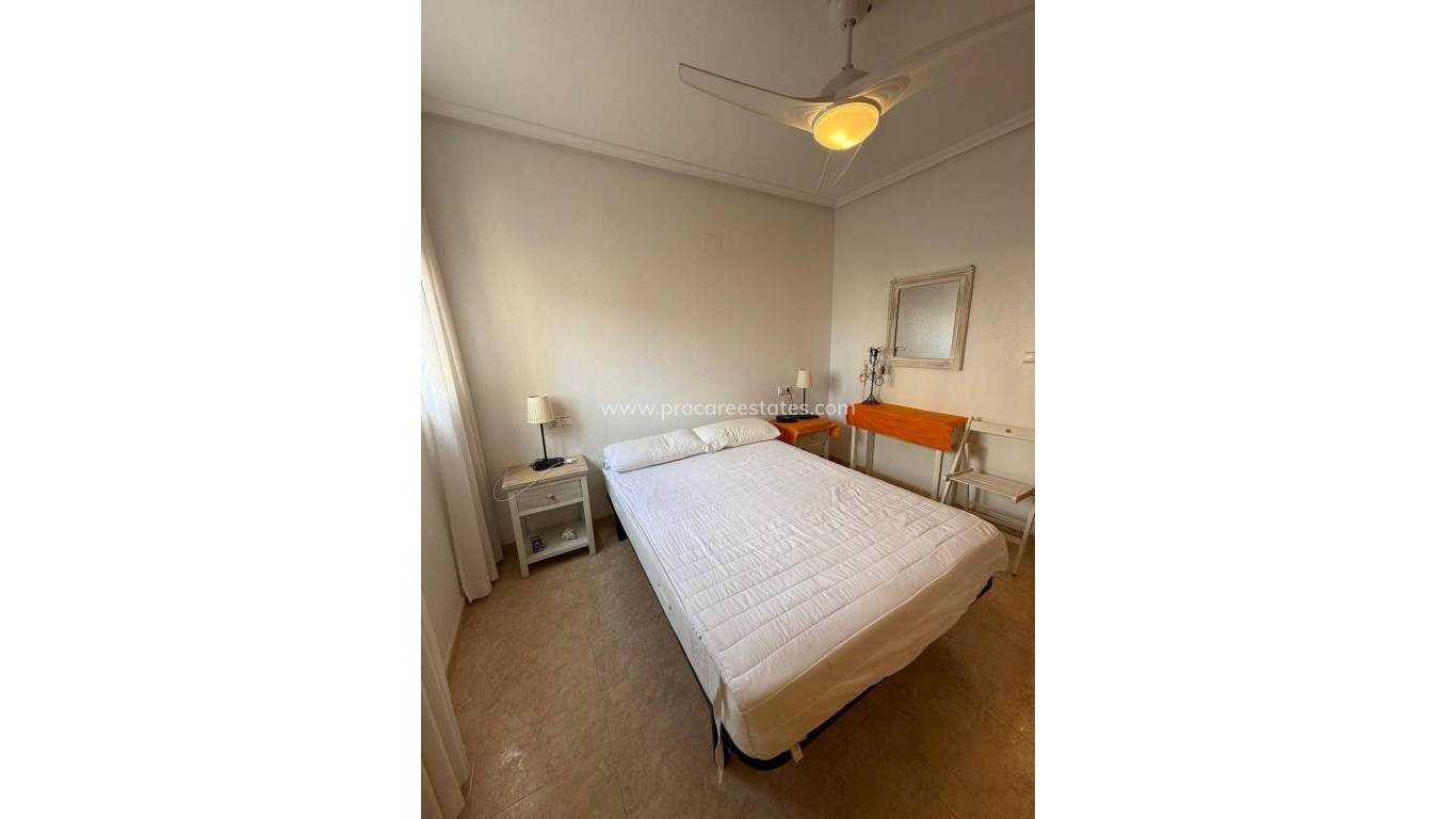 Reventa - Apartamento - Torrevieja - Playa Del Cura