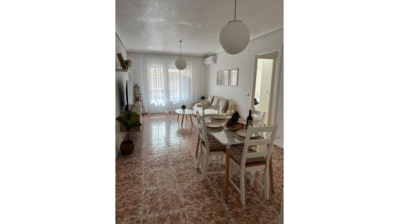 Reventa - Apartamento - Torrevieja - Playa Del Cura