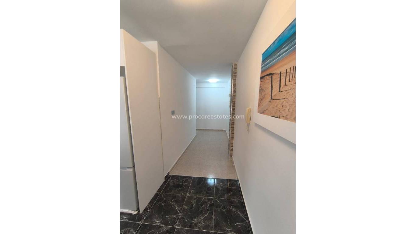 Reventa - Apartamento - Torrevieja - Playa Del Cura