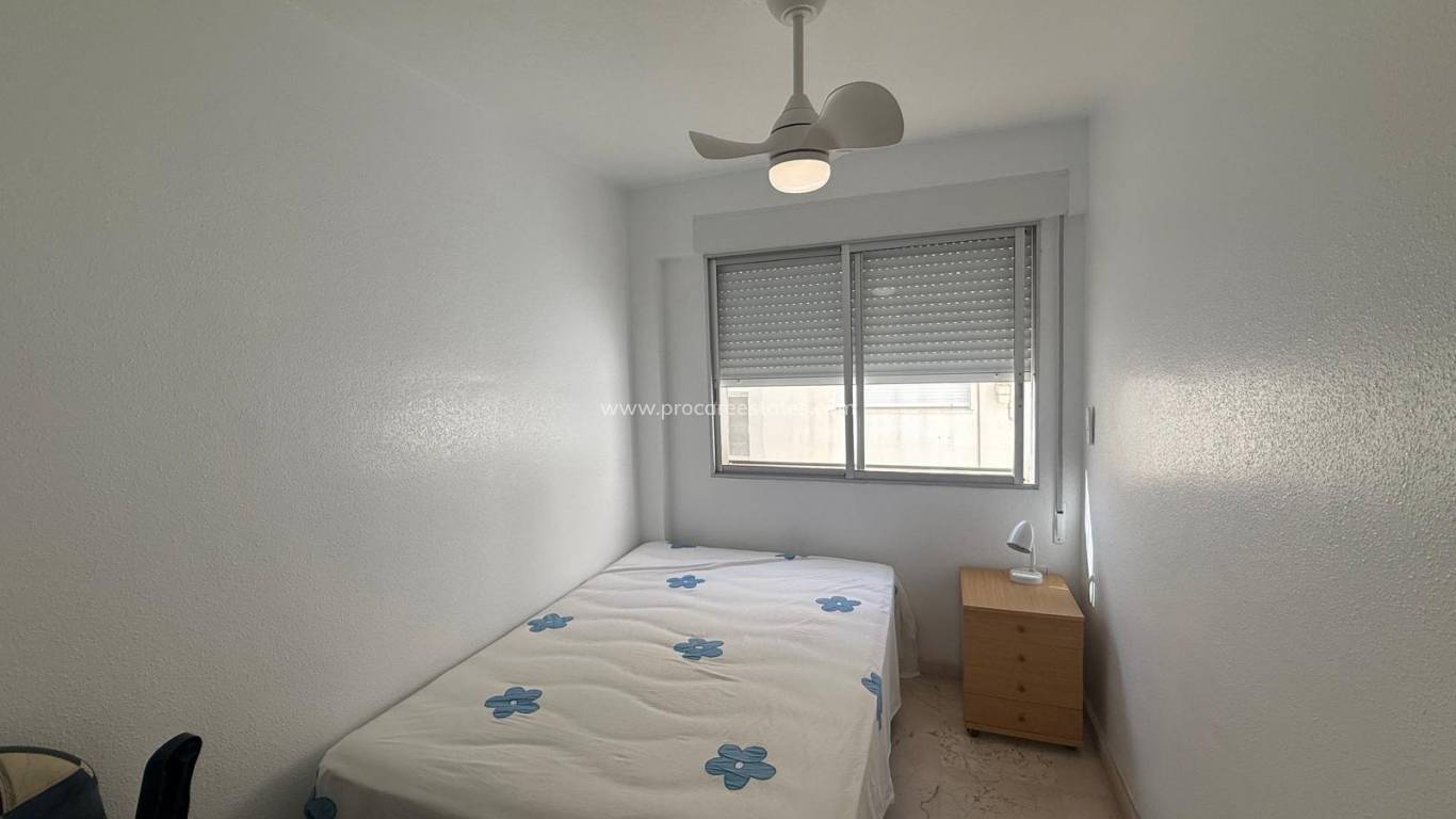 Reventa - Apartamento - Torrevieja - Playa Del Cura