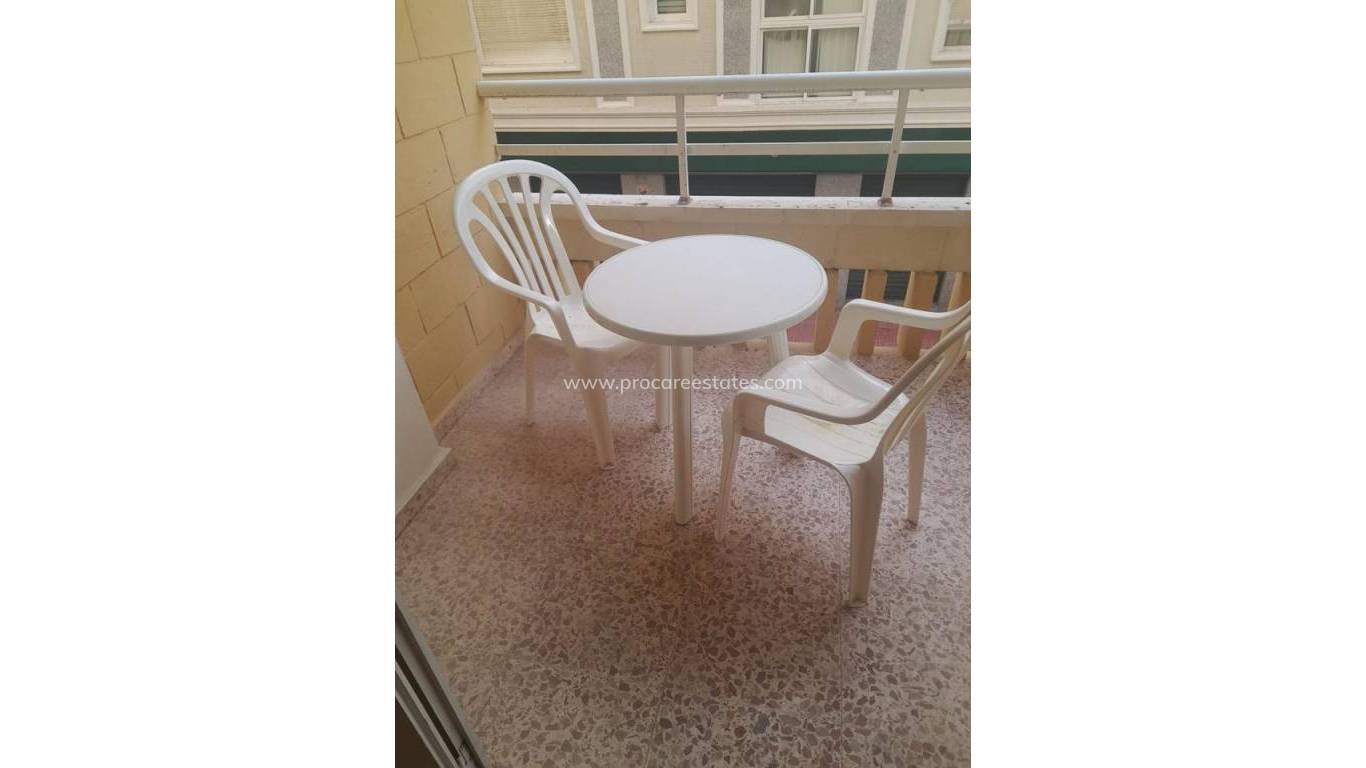 Reventa - Apartamento - Torrevieja - Playa Del Cura