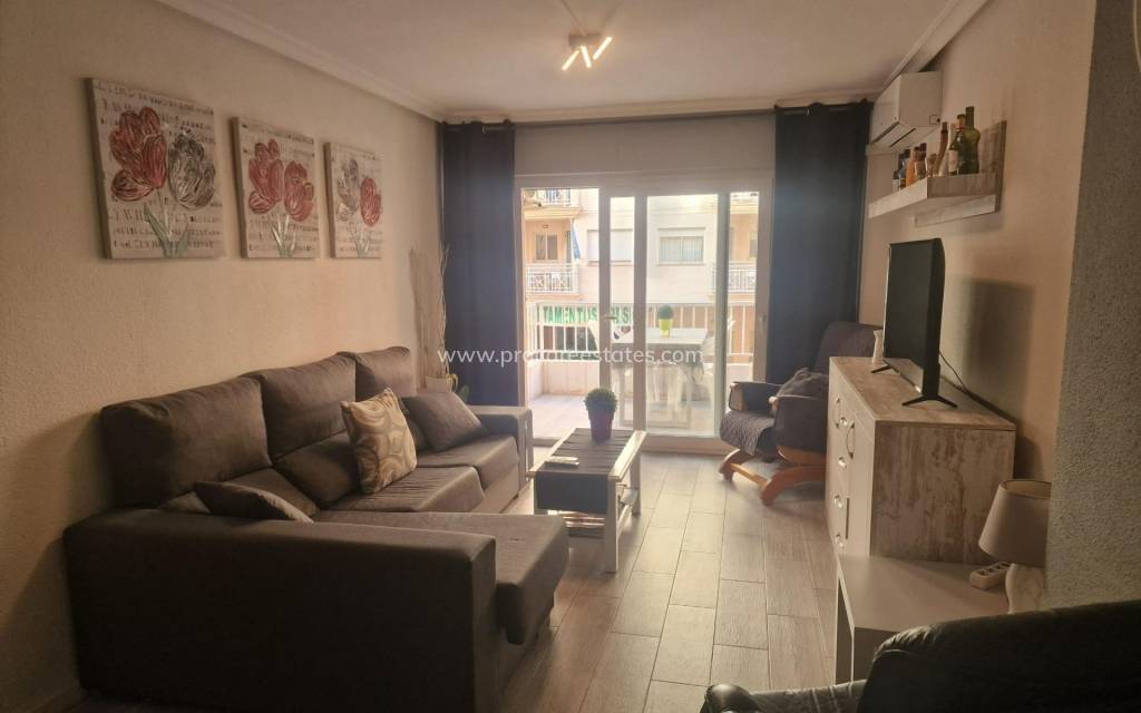 Reventa - Apartamento - Torrevieja - Playa Del Cura