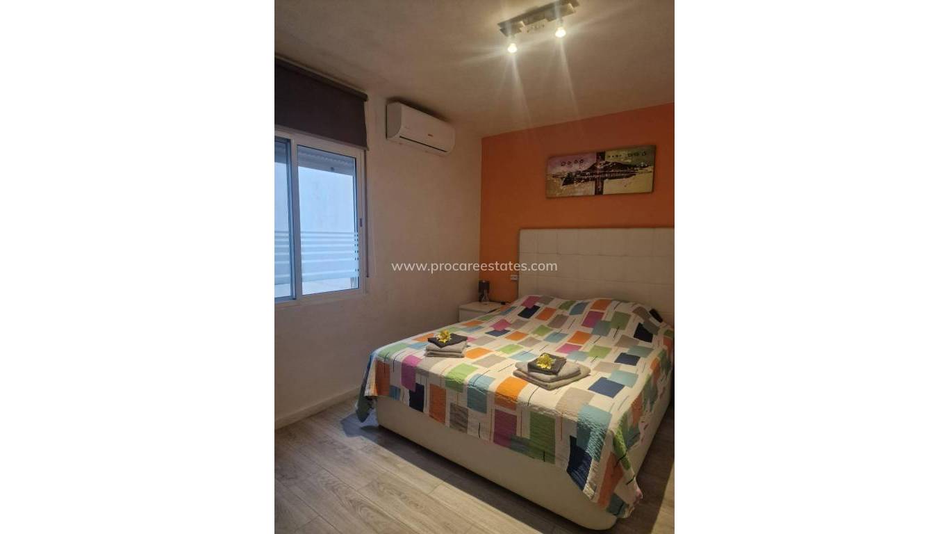 Reventa - Apartamento - Torrevieja - Playa Del Cura