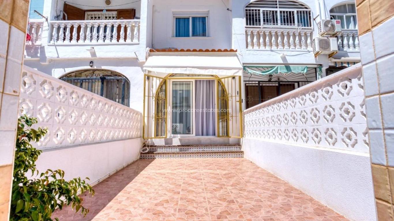 Reventa - Apartamento - Torrevieja - Playa Del Cura