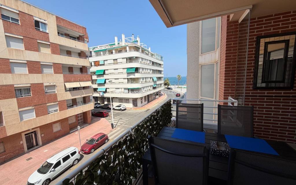 Reventa - Apartamento - Torrevieja - Playa Del Cura