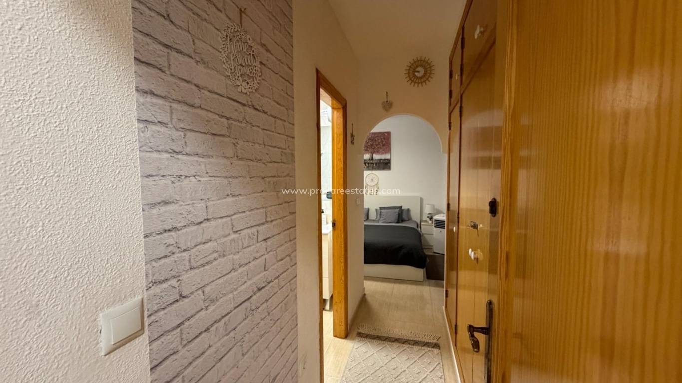Reventa - Apartamento - Torrevieja - Playa Del Cura
