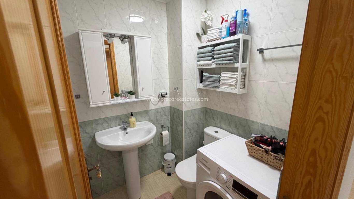 Reventa - Apartamento - Torrevieja - Playa Del Cura