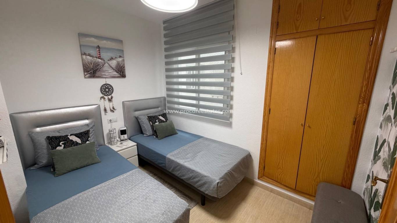 Reventa - Apartamento - Torrevieja - Playa Del Cura