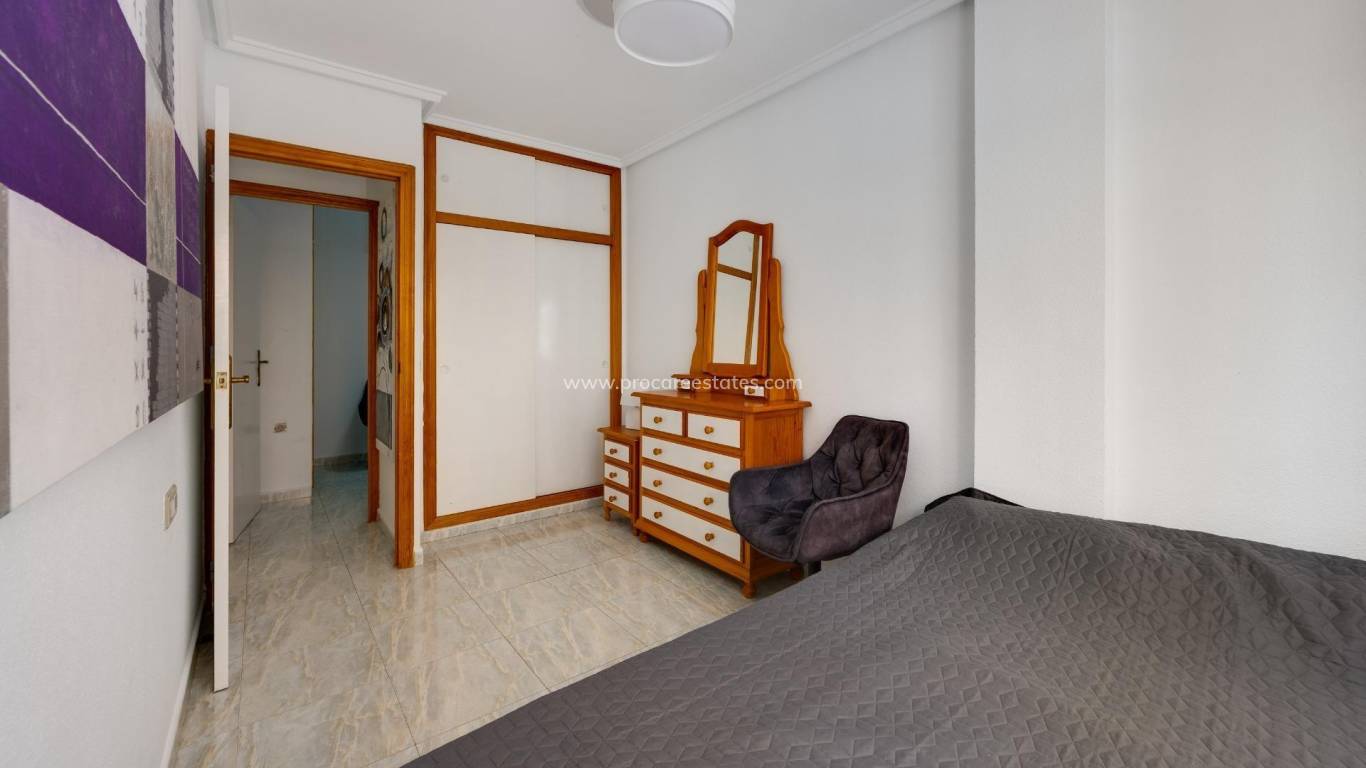 Reventa - Apartamento - Torrevieja - Playa Del Cura