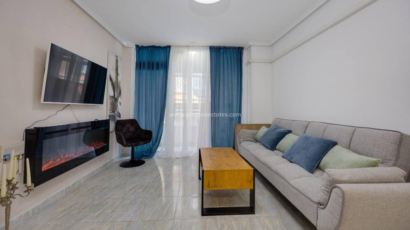 Reventa - Apartamento - Torrevieja - Playa Del Cura