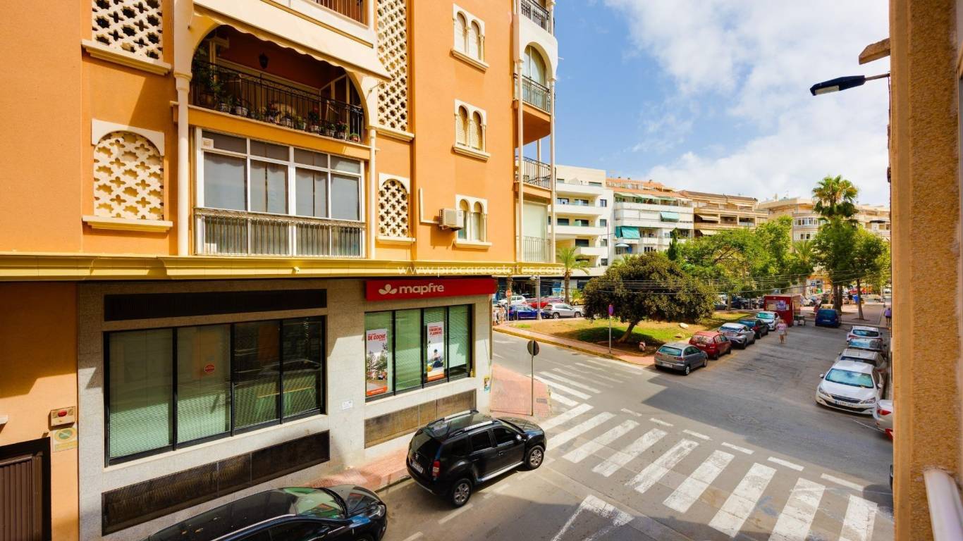 Reventa - Apartamento - Torrevieja - Playa Del Cura