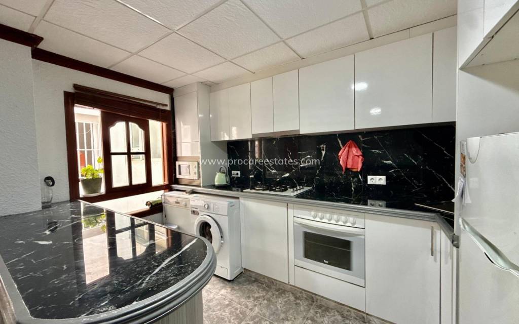 Reventa - Apartamento - Torrevieja - Playa Del Cura