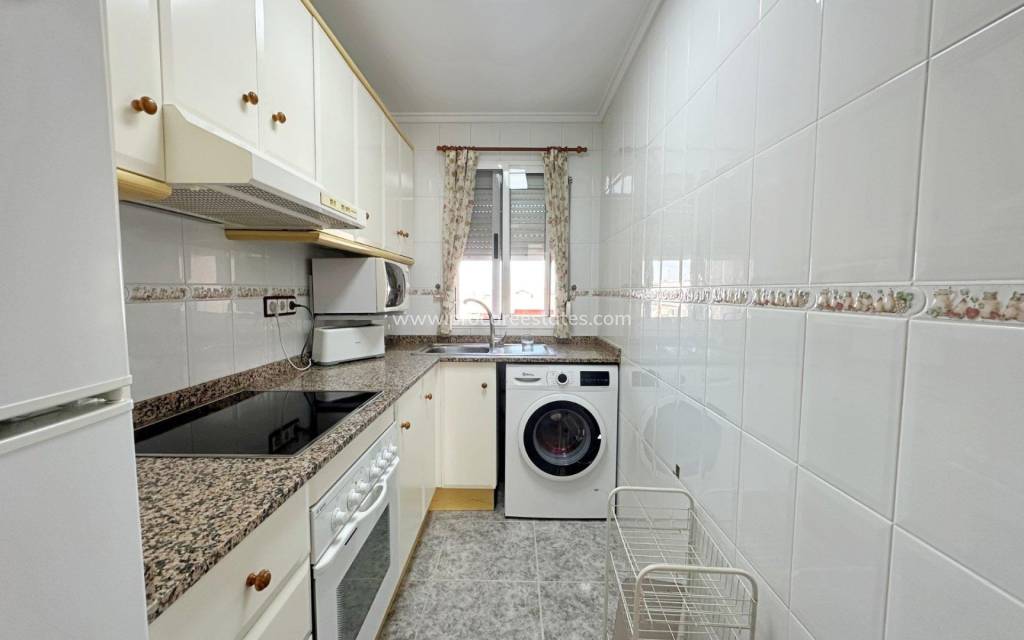 Reventa - Apartamento - Torrevieja - Playa Del Cura