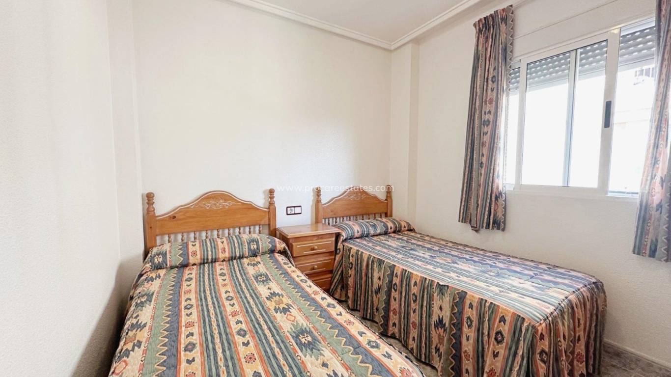 Reventa - Apartamento - Torrevieja - Playa Del Cura