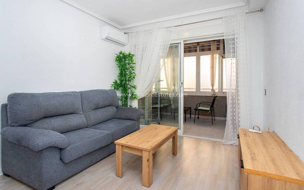 Reventa - Apartamento - Torrevieja - Playa Del Cura