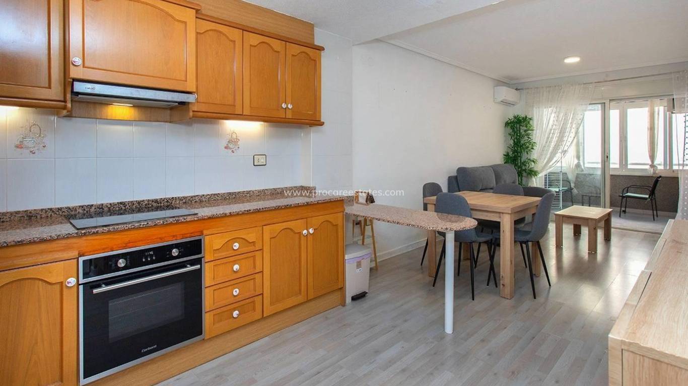 Reventa - Apartamento - Torrevieja - Playa Del Cura