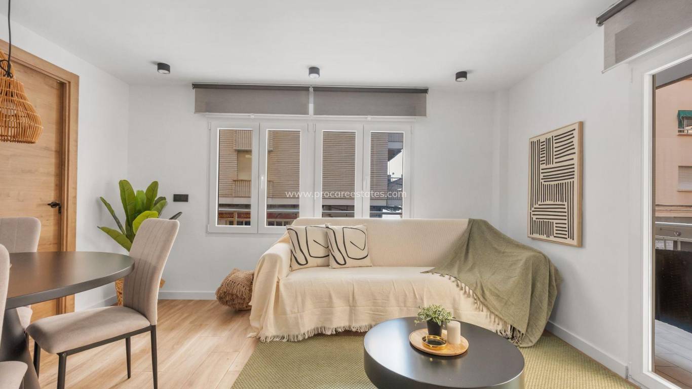 Reventa - Apartamento - Torrevieja - Playa Del Cura