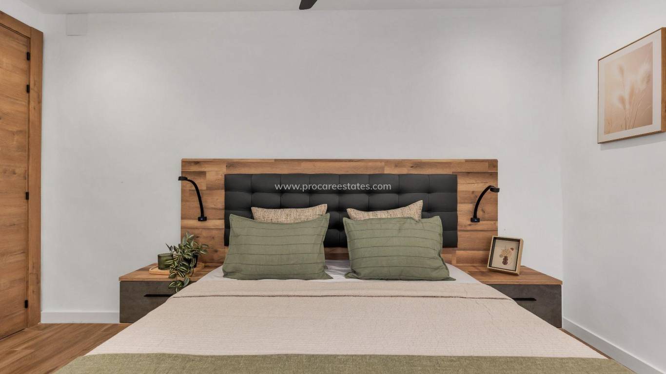 Reventa - Apartamento - Torrevieja - Playa Del Cura