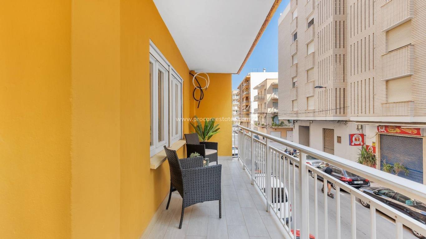 Reventa - Apartamento - Torrevieja - Playa Del Cura