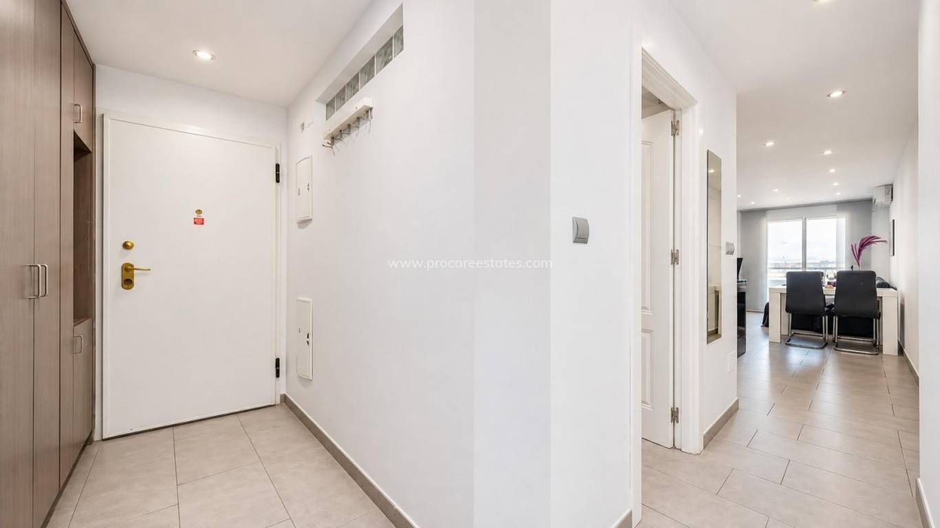 Reventa - Apartamento - Torrevieja - Playa Del Cura