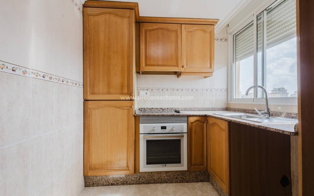 Reventa - Apartamento - Torrevieja - Playa Los Locos