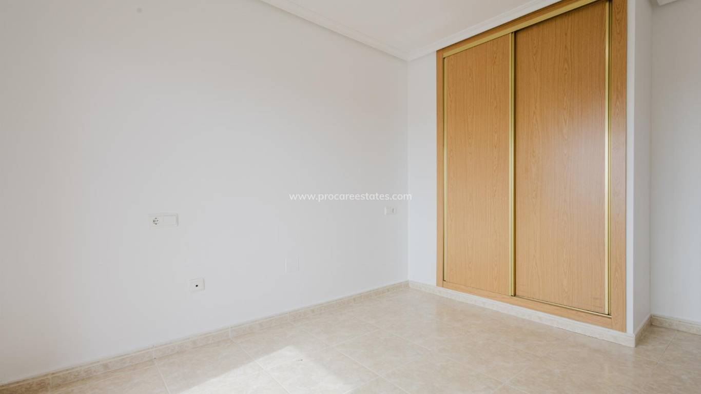 Reventa - Apartamento - Torrevieja - Playa Los Locos