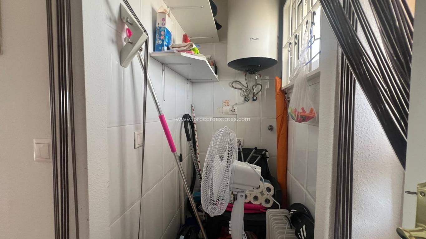 Reventa - Apartamento - Torrevieja - Playa Los Locos