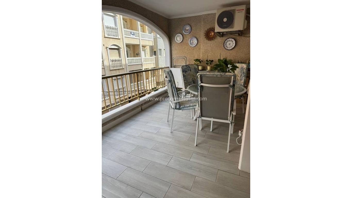 Reventa - Apartamento - Torrevieja - Playa Los Locos