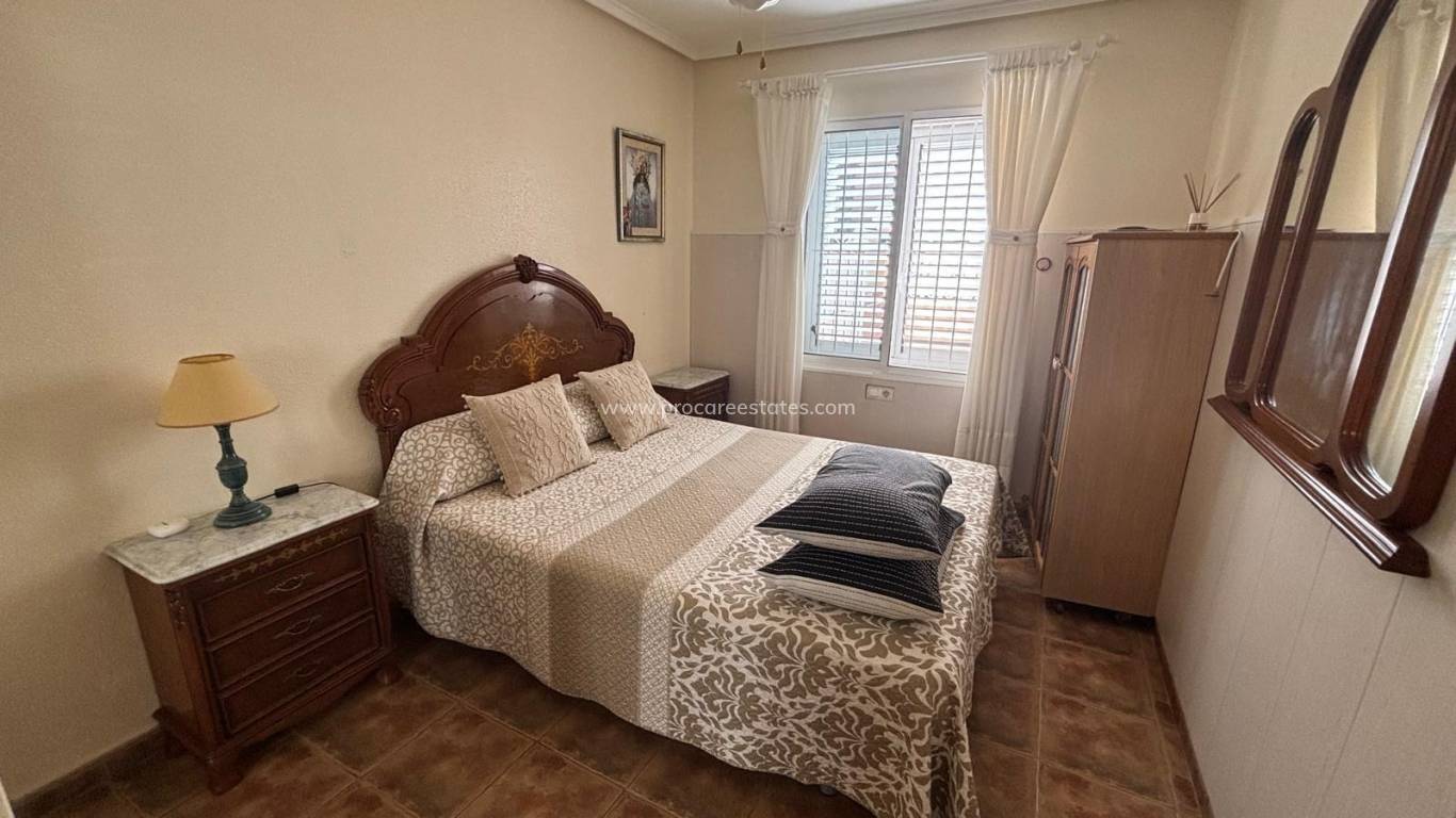 Reventa - Apartamento - Torrevieja - Playa Los Locos