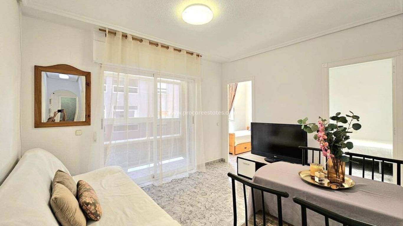 Reventa - Apartamento - Torrevieja - Playa Los Locos