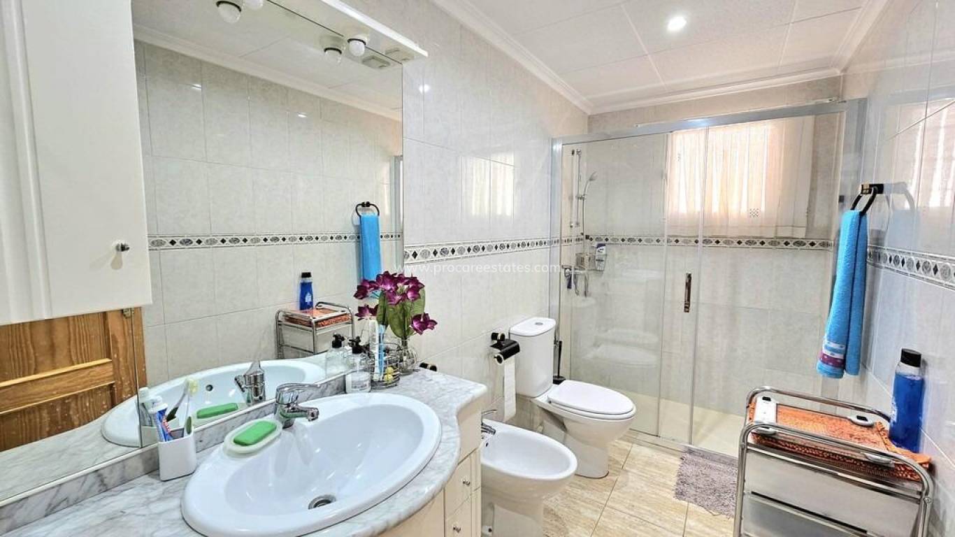 Reventa - Apartamento - Torrevieja - Playa Los Locos