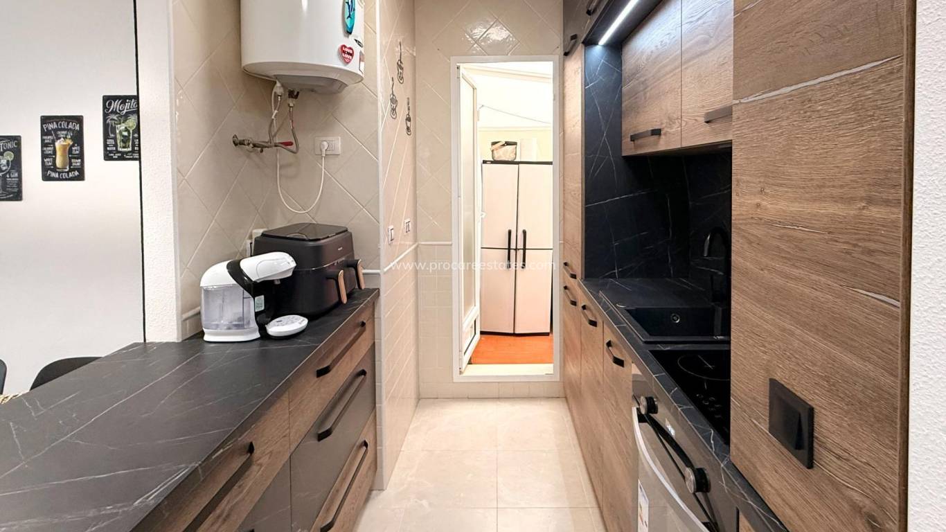 Reventa - Apartamento - Torrevieja - Playa Los Locos