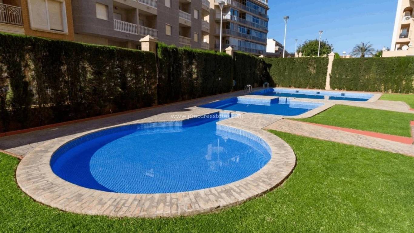 Reventa - Apartamento - Torrevieja - Torrejón