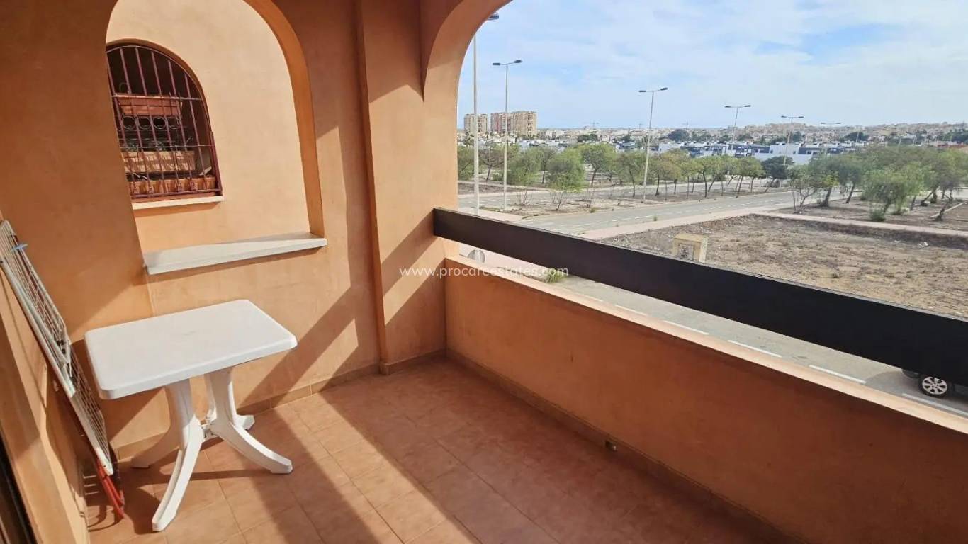 Reventa - Apartamento - Torrevieja - Torrejón